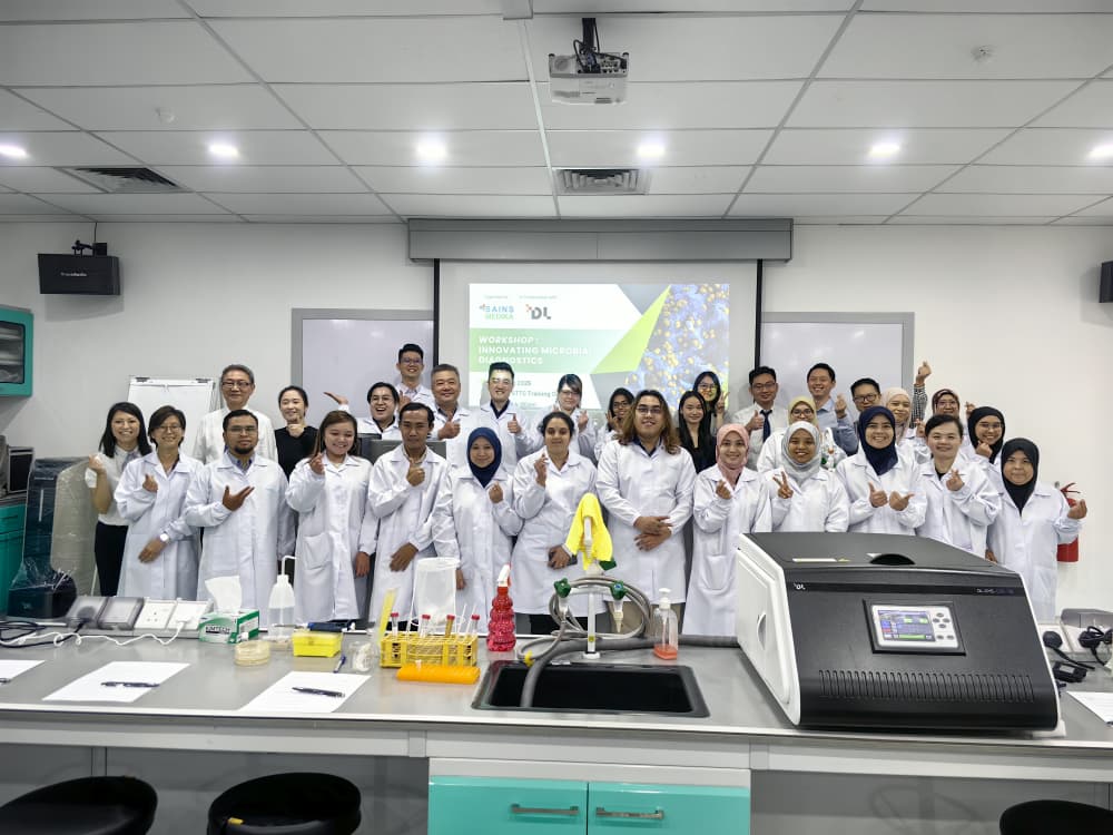 WhatsApp Image 2025-09-24 at 14.50.52 (1) WhatsApp Image 2025-09-24 at 14.50.52 (1)